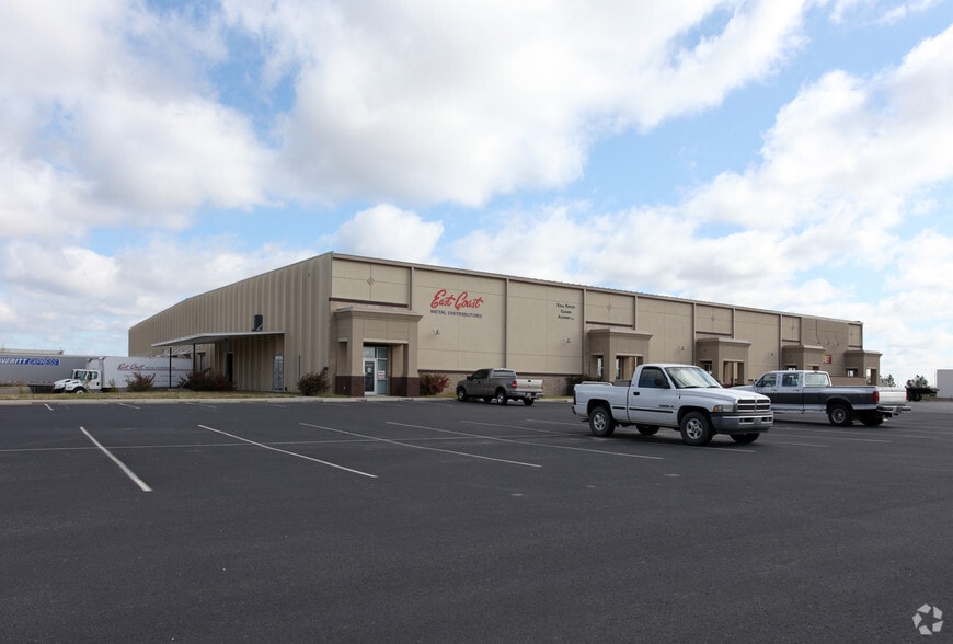 150 Osigian Blvd, Warner Robins, GA for lease - Building Photo - Image 2 of 2