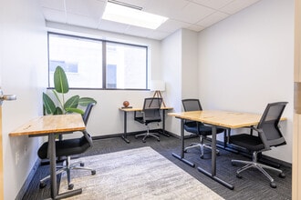 345 W Washington Ave, Madison, WI for lease Interior Photo- Image 2 of 13