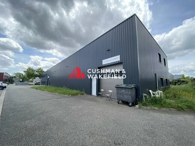 Location Entrepôt 1 430 m²