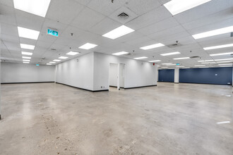 111 Peter St, Toronto, ON for lease Interior Photo- Image 1 of 5