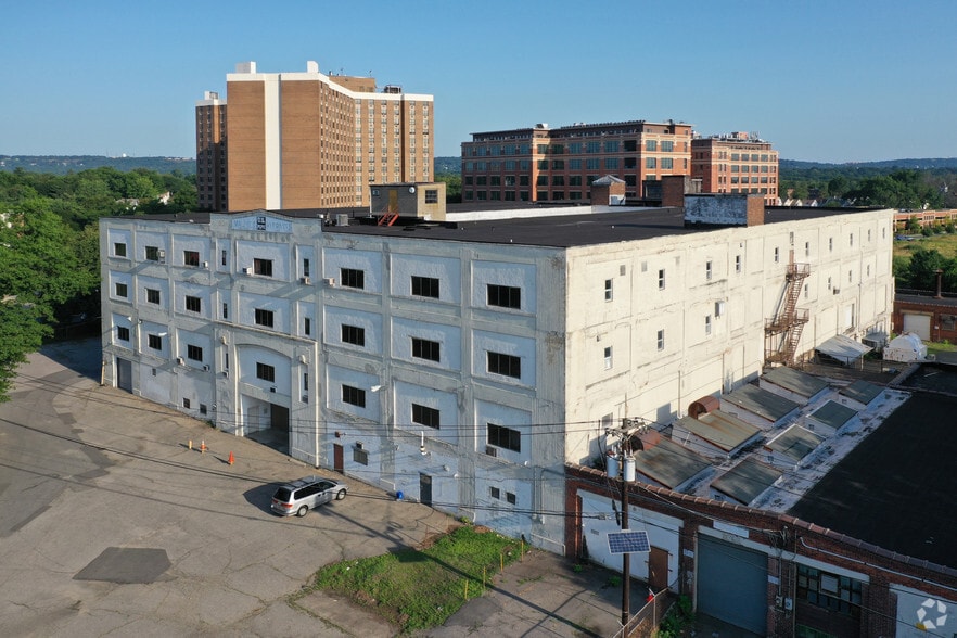 545 N Arlington Ave, Bloomfield, NJ 07003