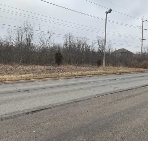 00 Lennon Rd, Flint, MI 48532