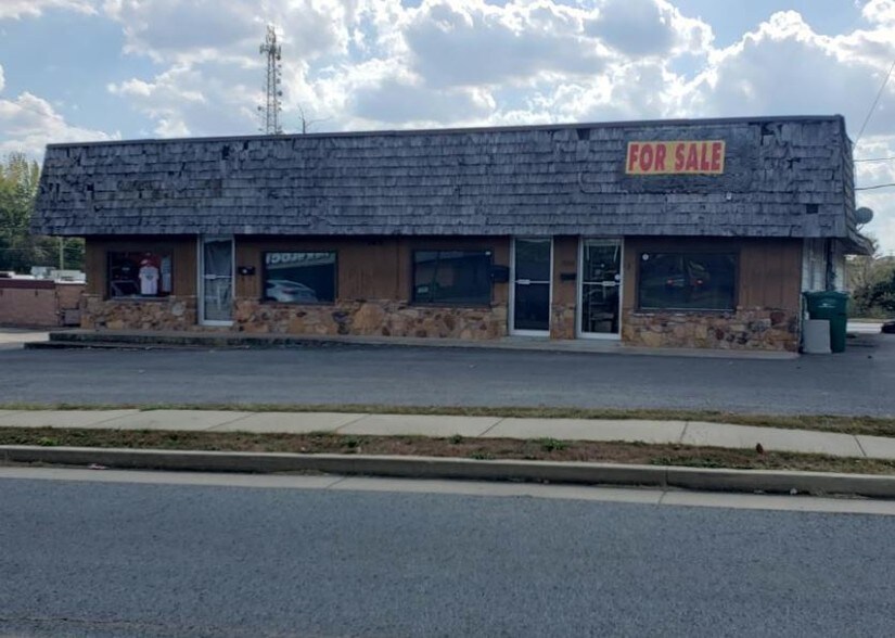 185 N Wilson Rd, Radcliff, KY for sale - Primary Photo - Image 1 of 1