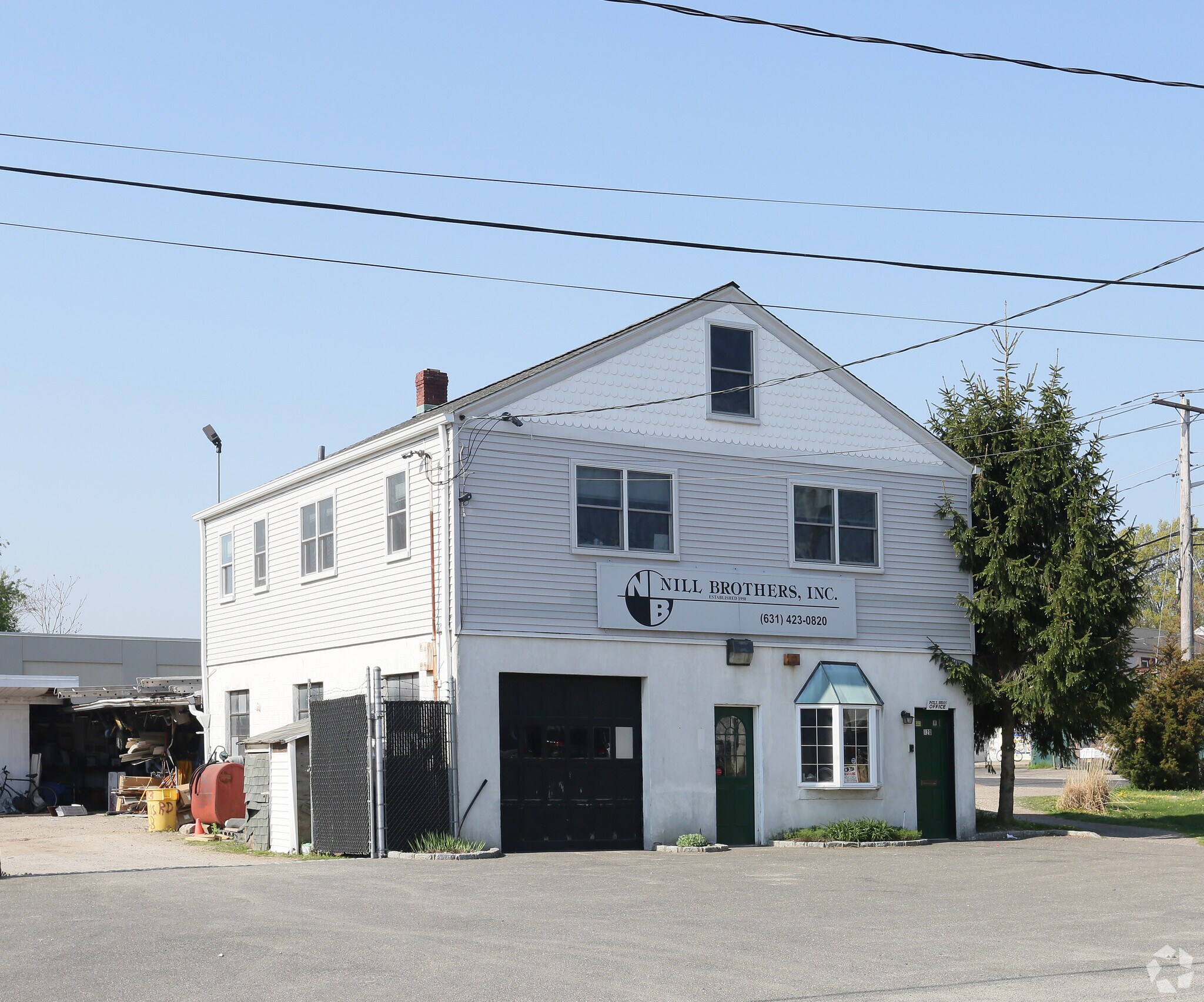 120 W Hills Rd, Huntington Station, NY for sale Primary Photo- Image 1 of 1