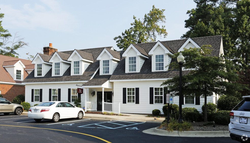 1885 Governor's Pointe Dr, Suffolk, VA for lease - Primary Photo - Image 2 of 7