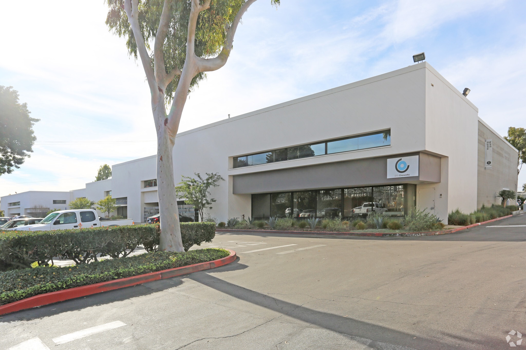 1811-1855 Centinela Ave, Santa Monica, CA for lease Building Photo- Image 1 of 12