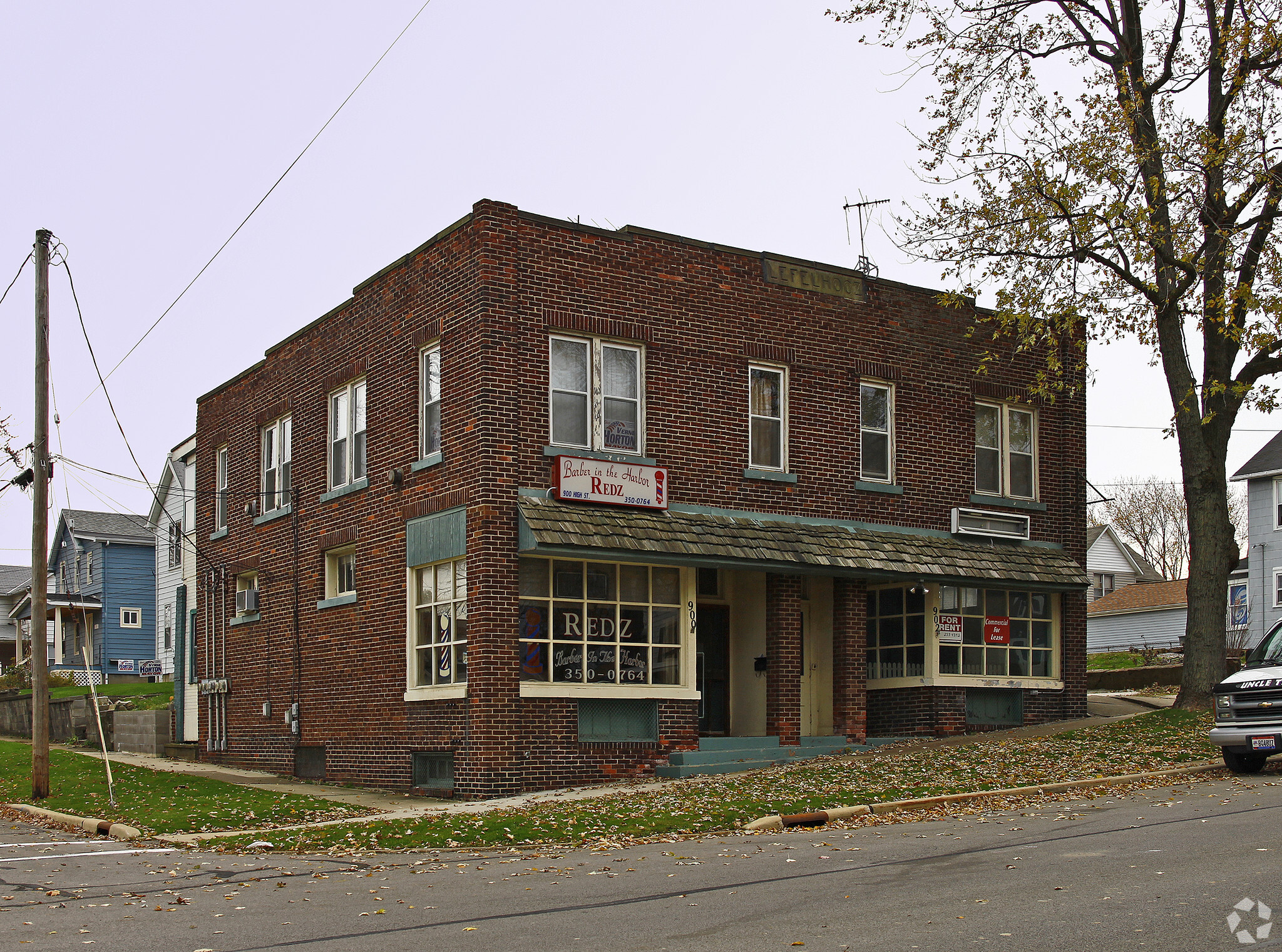 902 High St, Fairport Harbor, OH for sale Primary Photo- Image 1 of 1