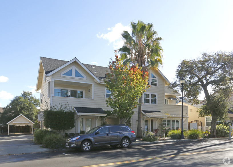 10056 Orange Ave, Cupertino, CA for sale - Primary Photo - Image 1 of 8