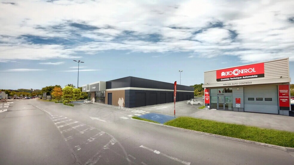 Retail in Mâcon for lease - Building Photo - Image 2 of 7