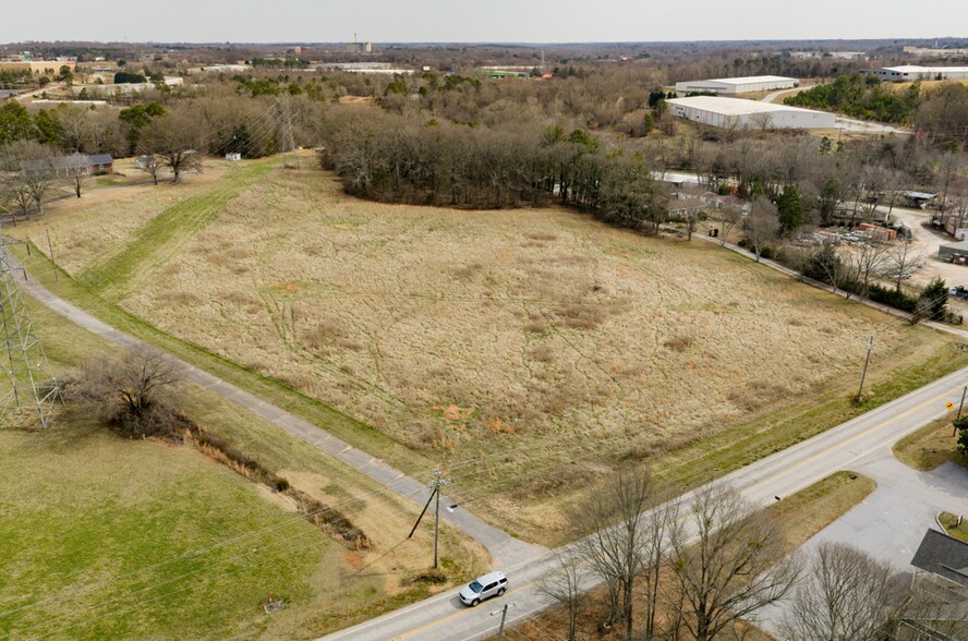 2029 Gibbs Shoals Rd, Greer, SC for sale - Aerial - Image 2 of 2