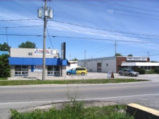 2580-2598 Jefferson Blvd, Windsor, ON for sale Primary Photo- Image 1 of 5