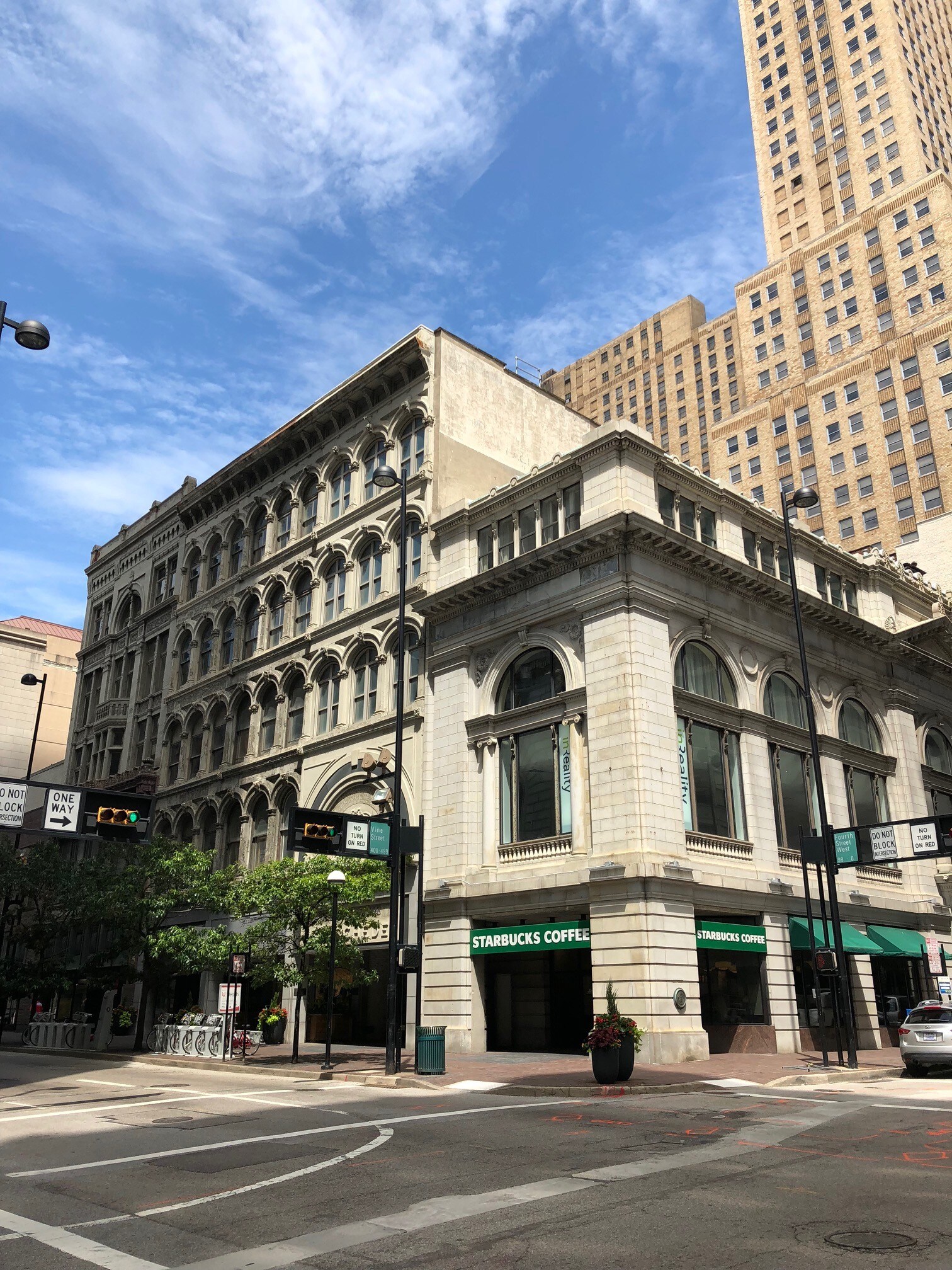 4 W Fourth St, Cincinnati, OH for sale Primary Photo- Image 1 of 1