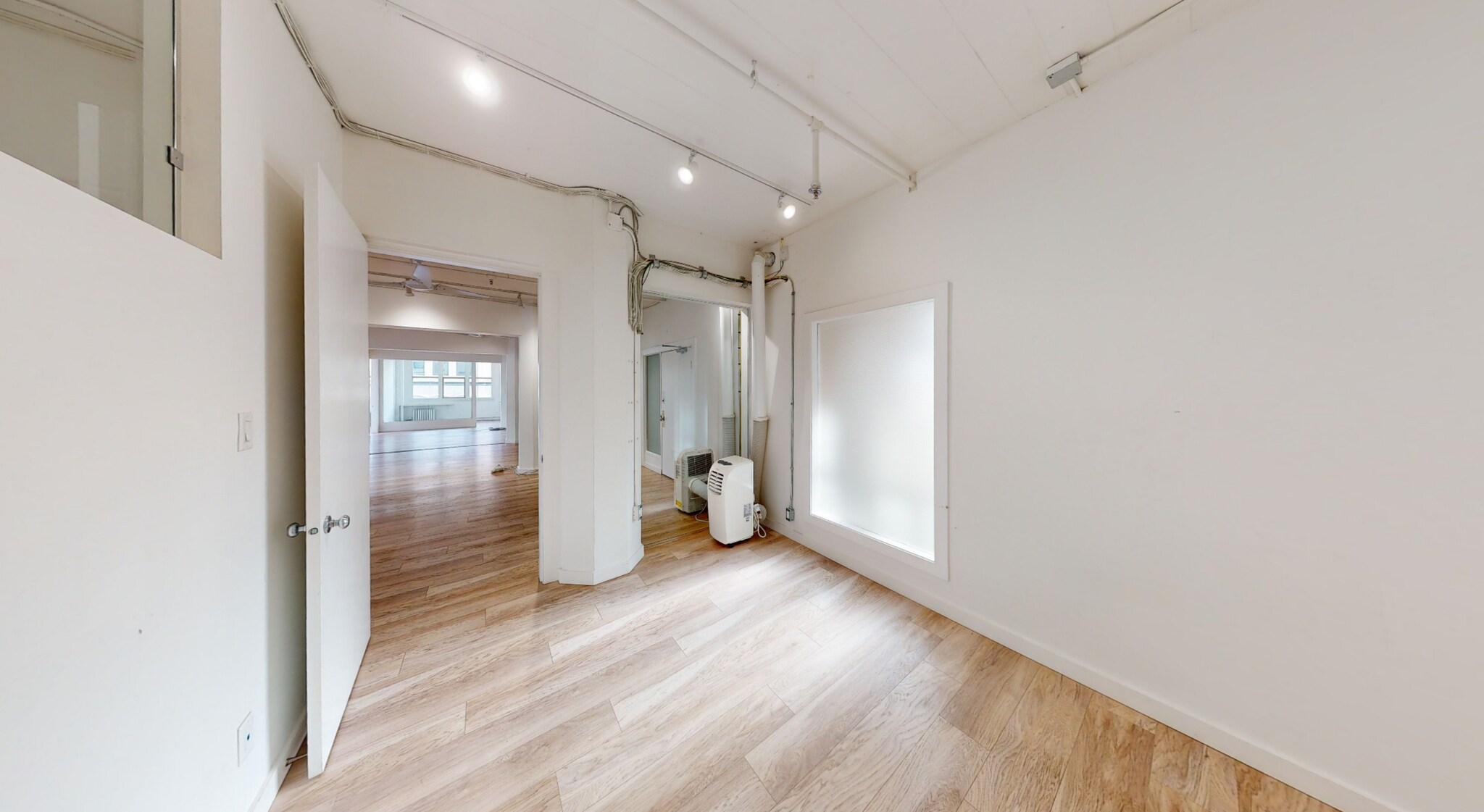 318 Homer St, Vancouver, BC for lease Interior Photo- Image 1 of 5