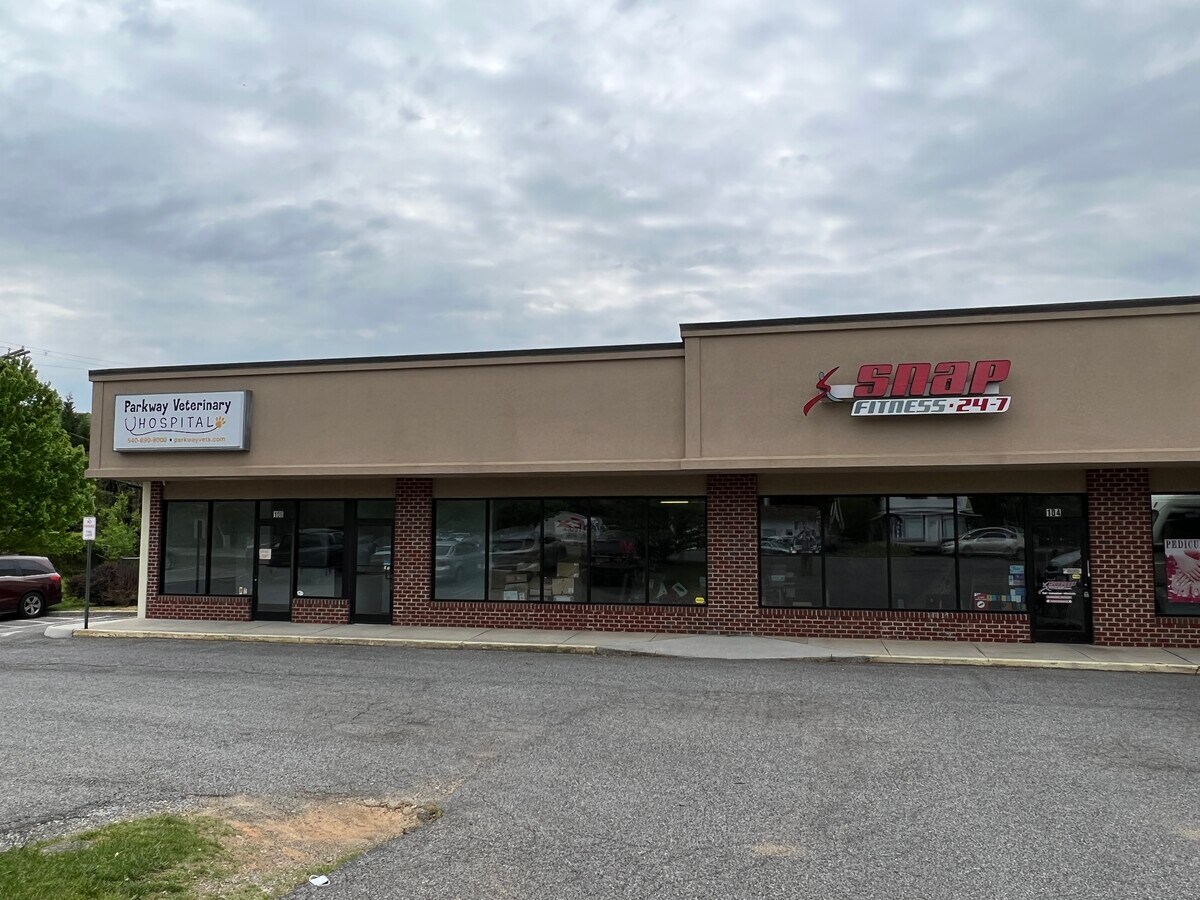 2499 E Washington Ave, Vinton, VA 24179 Property Record