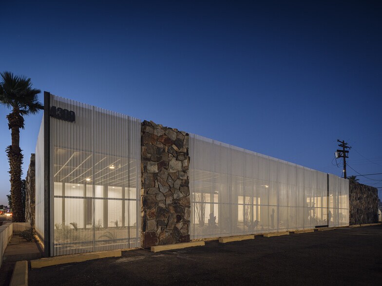 4309 N 16th St, Phoenix, AZ for lease - Building Photo - Image 1 of 11