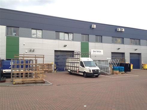 Horton Clos, West Drayton for lease - Building Photo - Image 3 of 4