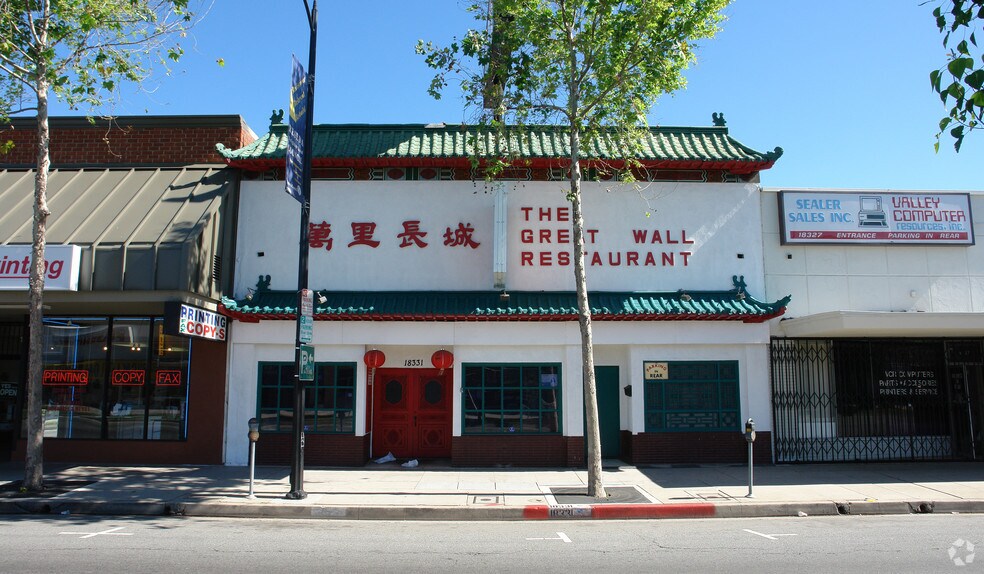 18331 Sherman Way, Reseda, CA for sale - Primary Photo - Image 1 of 1