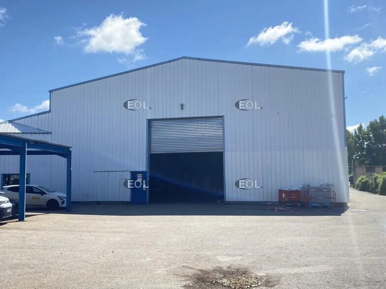 Flex in Vaulx-en-Velin for lease - Building Photo - Image 2 of 15