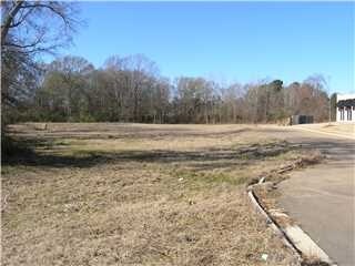 728 Clinton Pky, Clinton, MS for sale Primary Photo- Image 1 of 2