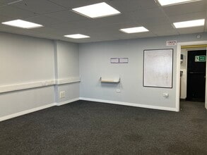 Friesian Way, Kings Lynn for lease Interior Photo- Image 2 of 7