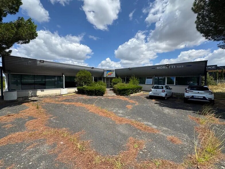 Office in Mondouzil for sale - Building Photo - Image 1 of 9