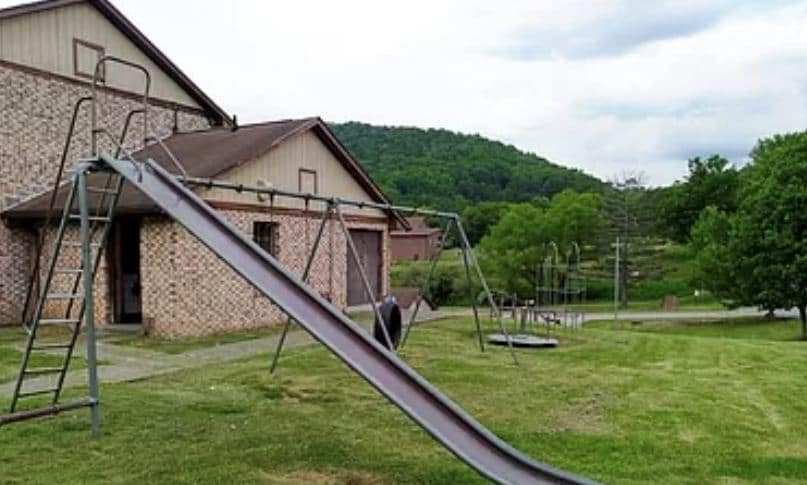 237 Sherrad St, Marlinton, WV for sale Building Photo- Image 1 of 43