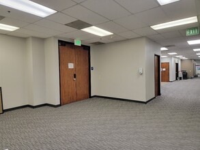 430 N Vineyard Ave, Ontario, CA for lease Interior Photo- Image 2 of 15