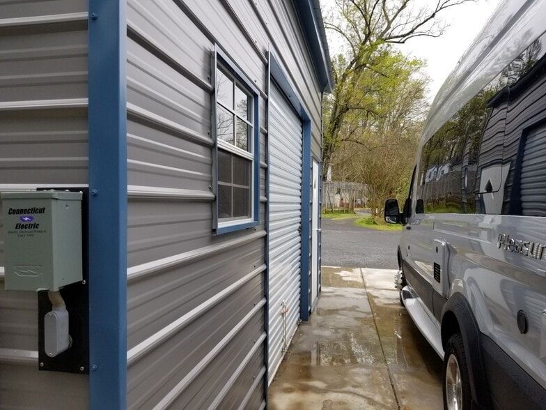 20 Victory Ln, Castleton, VA for sale - Building Photo - Image 2 of 77