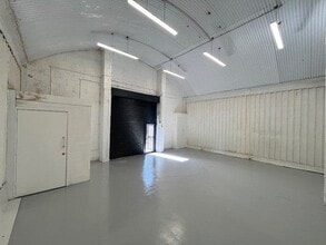 Brussels St, Leeds for lease Interior Photo- Image 1 of 2