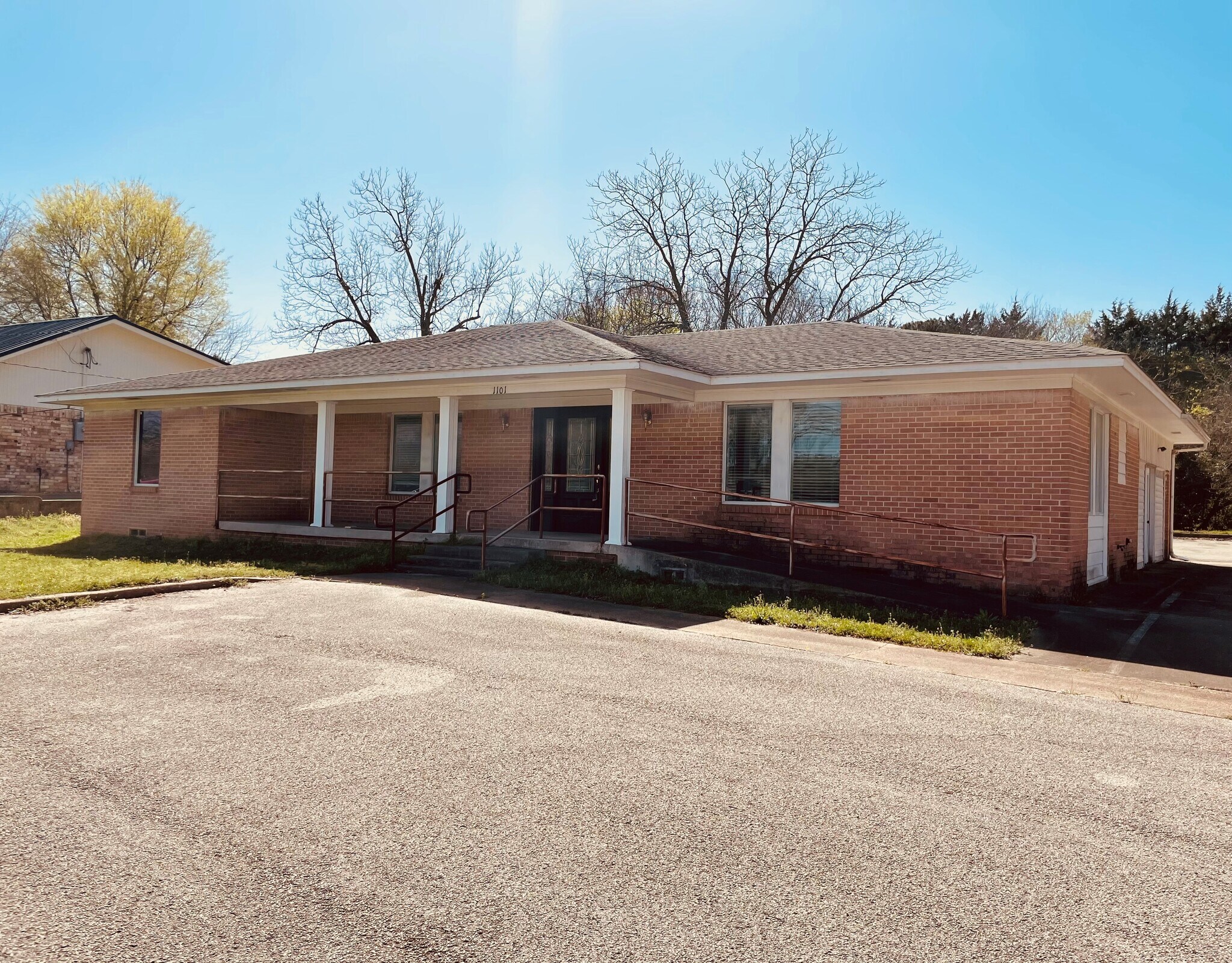 1101 S Main St, Lindale, TX for sale Building Photo- Image 1 of 1
