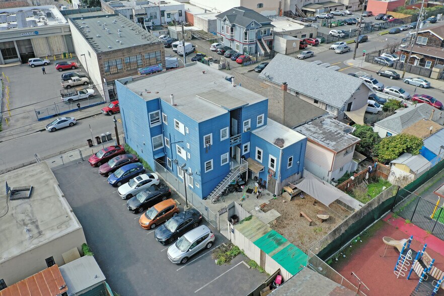 3314 Farnam St, Oakland, CA for sale - Aerial - Image 2 of 13