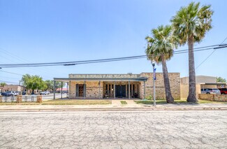 More details for 100 N 4th St, Carrizo Springs, TX - Office for Sale