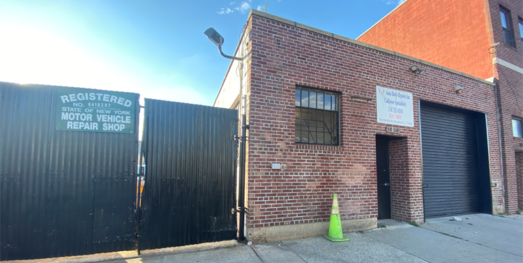 1858 43rd St, Astoria, NY for sale - Primary Photo - Image 1 of 1