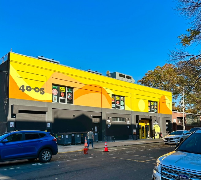 4005 Skillman Ave, Long Island City, NY for lease - Building Photo - Image 2 of 11