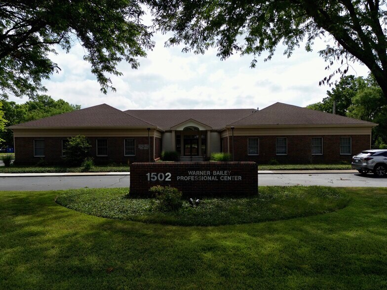 1502 University Blvd, Hamilton, OH for lease - Building Photo - Image 2 of 23