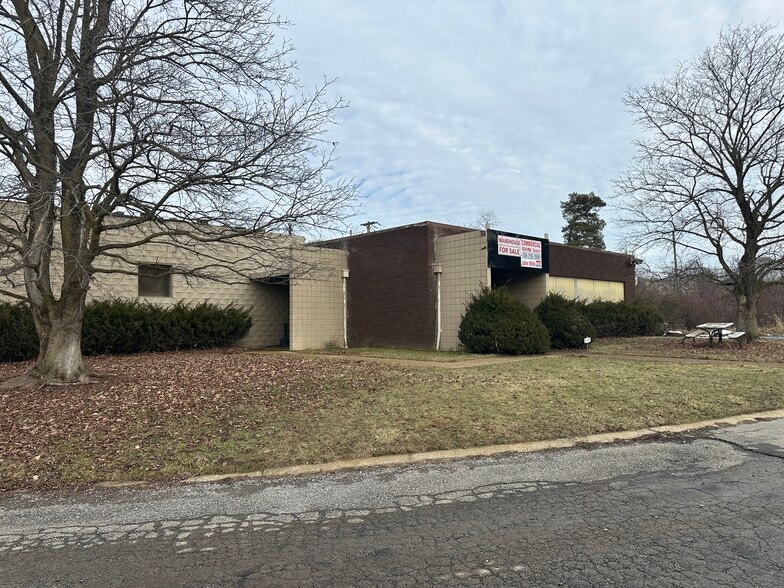 90 Pattison St, Evans City, PA for lease - Building Photo - Image 2 of 13