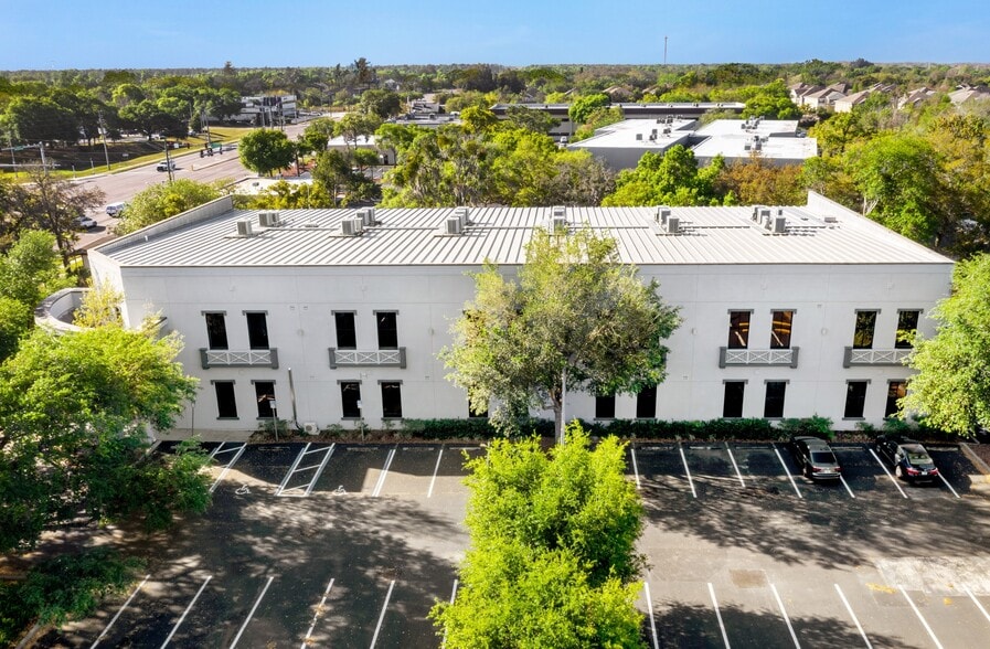 7701 Little Rd, New Port Richey, FL for lease - Building Photo - Image 2 of 9