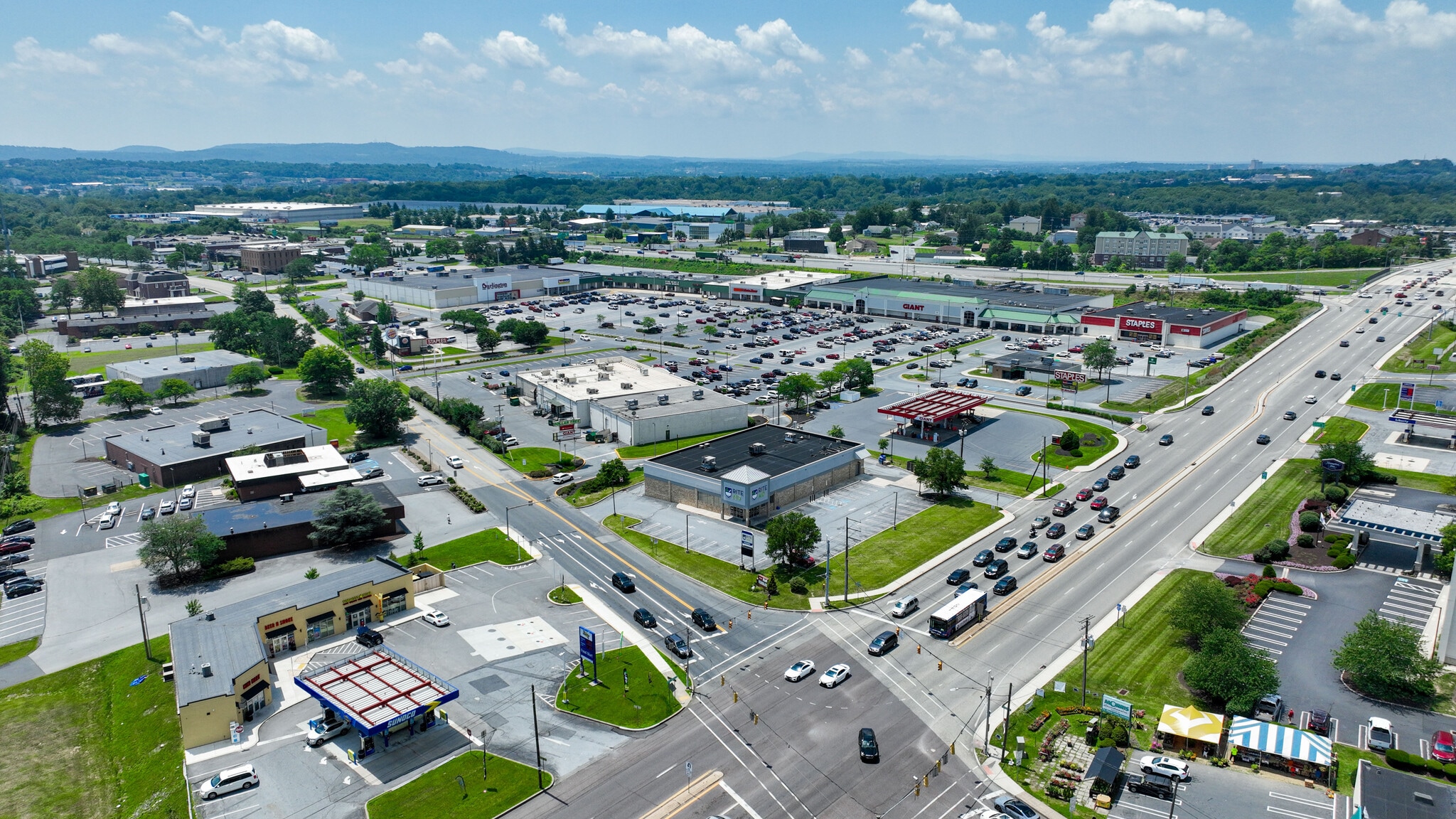 4299 Union Deposit Rd, Harrisburg, PA for lease Building Photo- Image 1 of 2