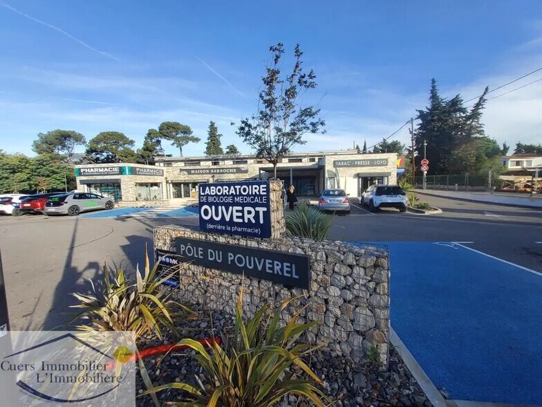 Flex in La Garde for lease - Building Photo - Image 1 of 8