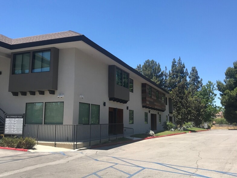 1633 Erringer Rd, Simi Valley, CA for lease - Building Photo - Image 3 of 17