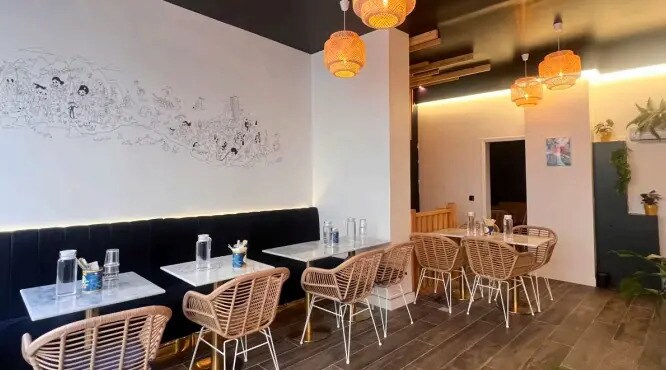 Retail in Paris for lease - Building Photo - Image 3 of 6