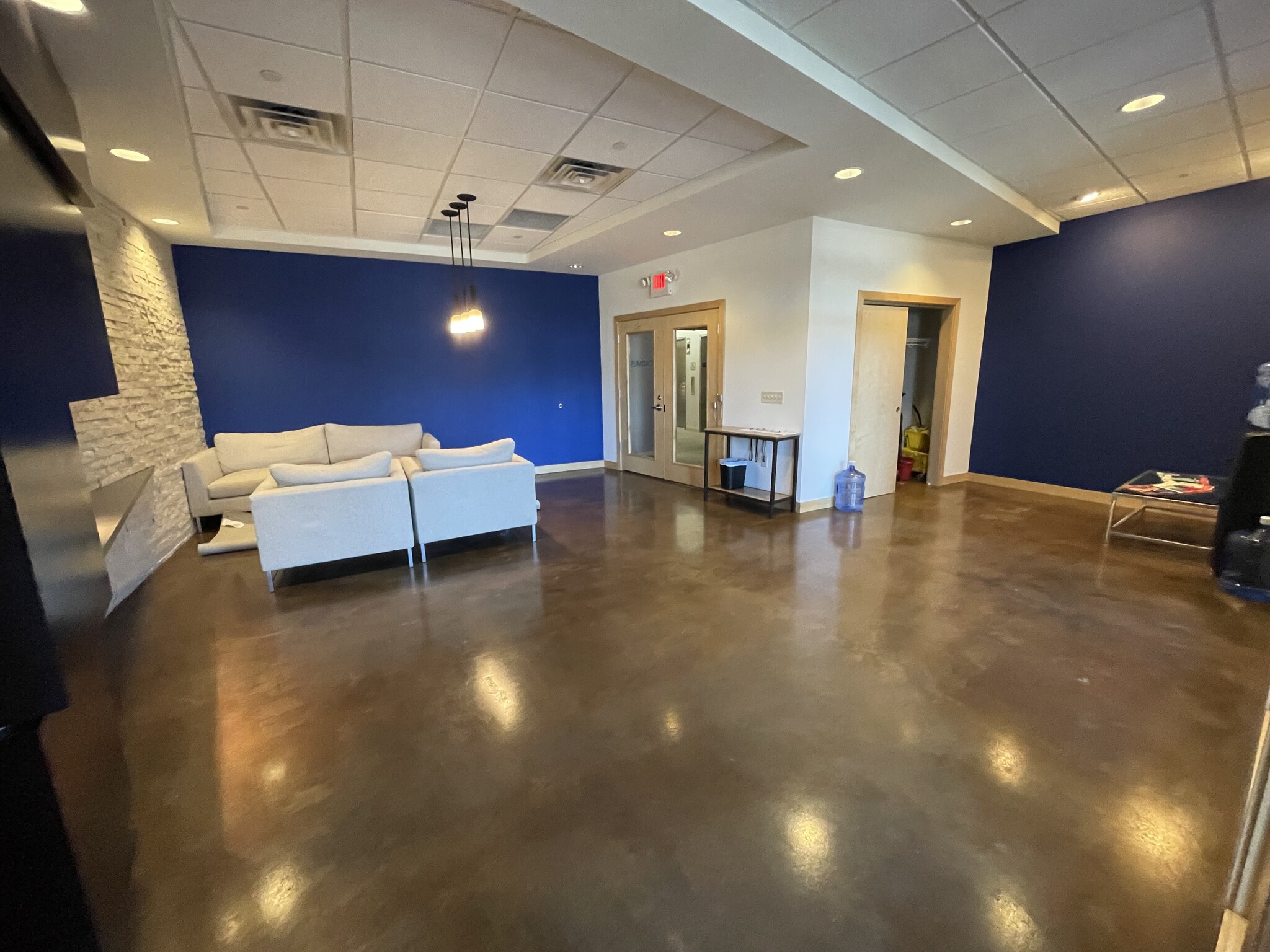 625 N Segoe Rd, Madison, WI for lease Interior Photo- Image 1 of 4