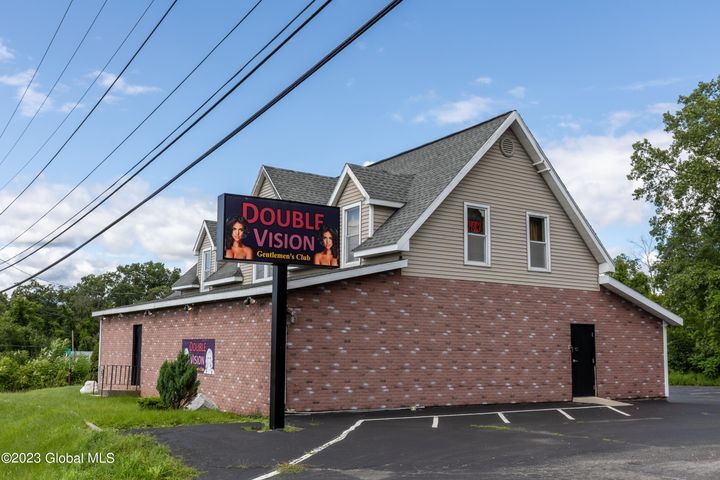 1915 Us-9, Clifton Park, NY for sale - Building Photo - Image 1 of 19