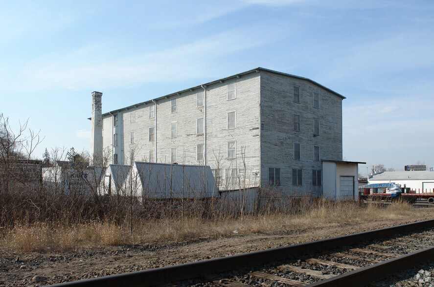 30 Clark St, East Hartford, CT for sale - Building Photo - Image 2 of 24