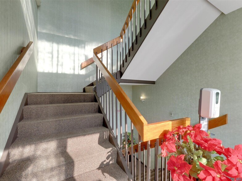 120 State St, Hackensack, NJ for sale - Building Photo - Image 1 of 1