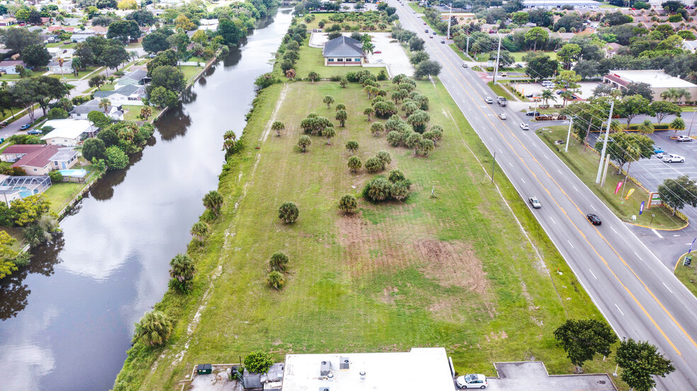 551 N Wickham Rd, Melbourne, FL for lease - Primary Photo - Image 1 of 10