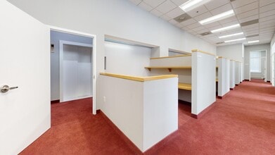 30-32 South St, Baltimore, MD for sale Interior Photo- Image 2 of 14