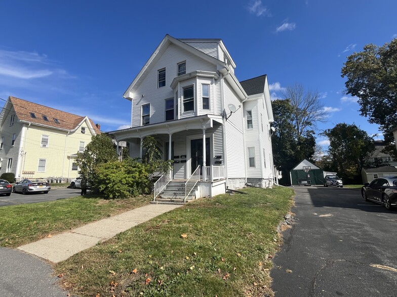 16 Clinton St, Taunton, MA for sale - Building Photo - Image 1 of 18