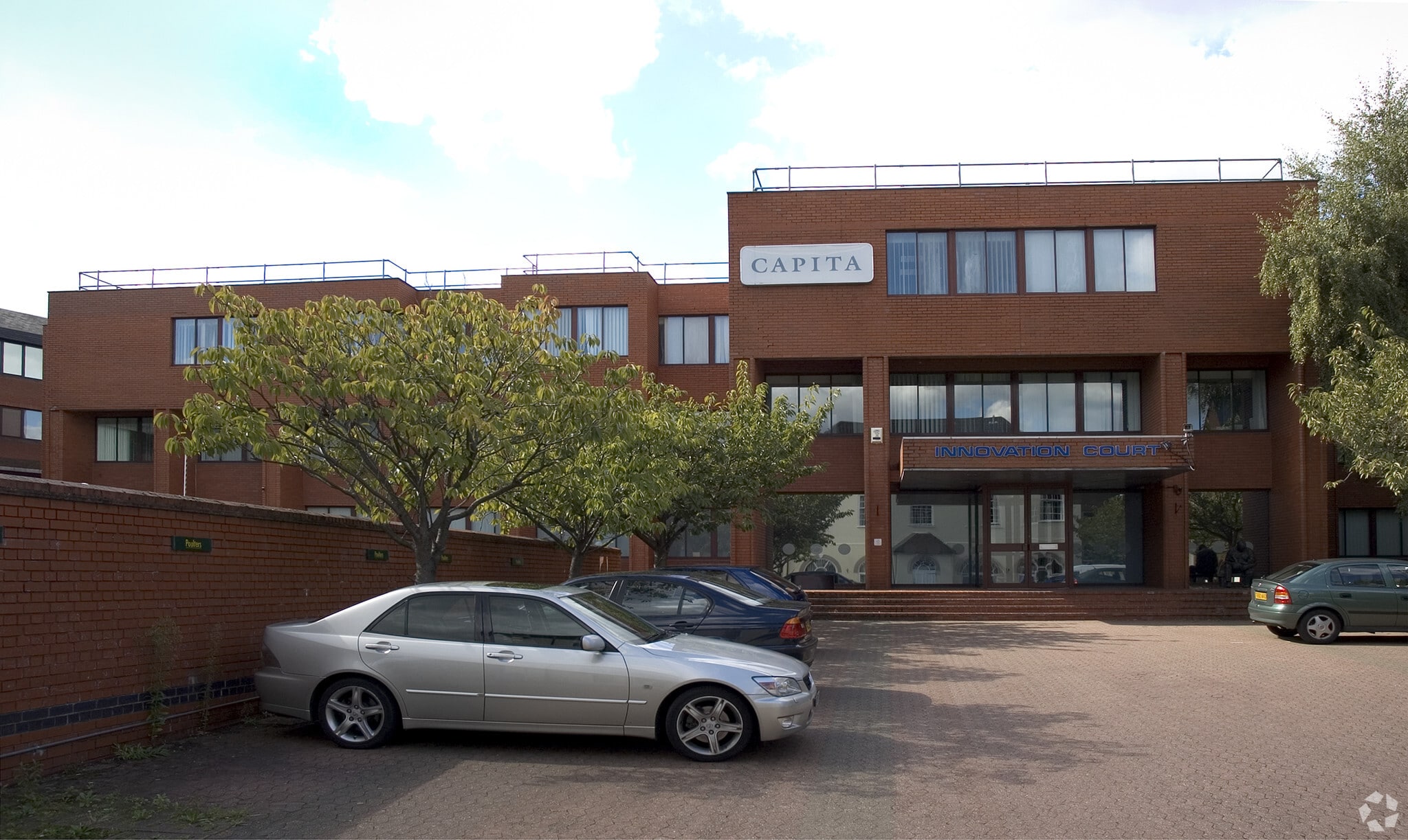 New St, Basingstoke for sale Primary Photo- Image 1 of 1