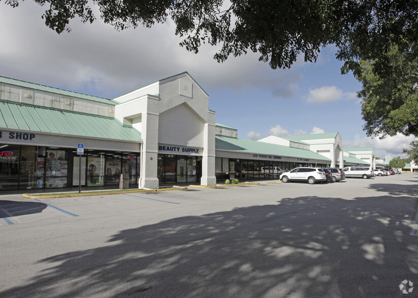 8010 W Sample Rd, Margate, FL for lease - Building Photo - Image 3 of 8